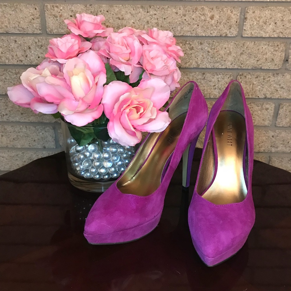 Nine West Raspberry suede platform stiletto pumps size 7